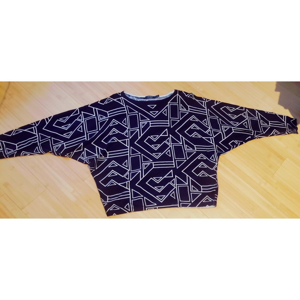 Ralph Lauren Gemotric blouse